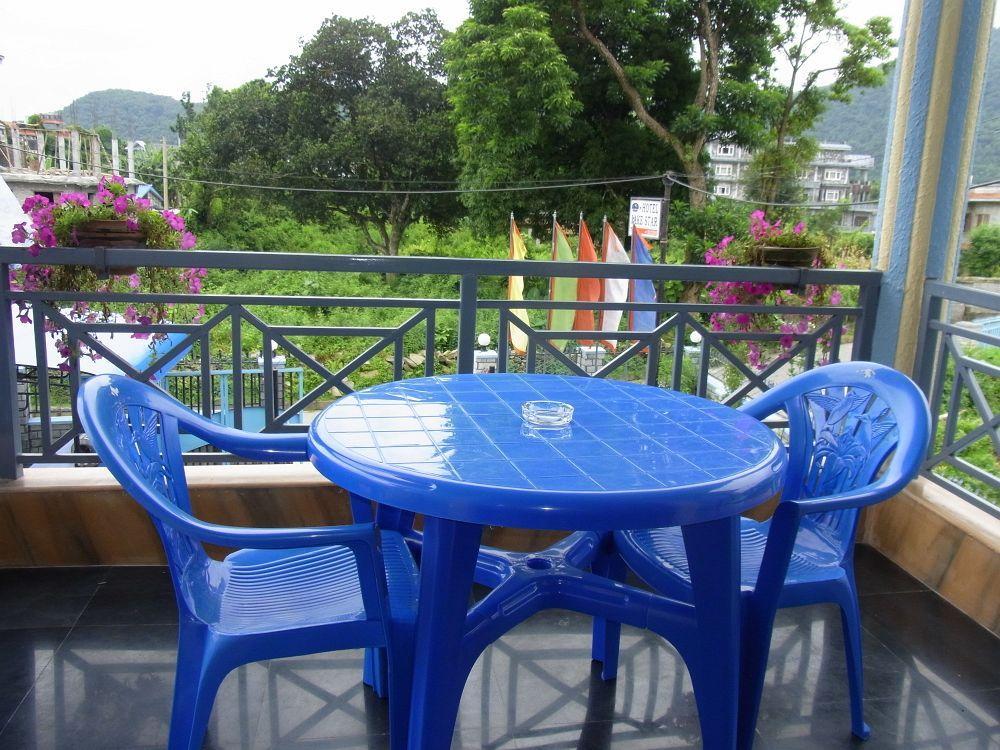 Hotel Lake Star โพคารา ภายนอก รูปภาพ